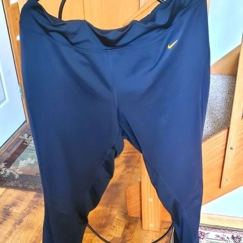 Nike Dri-Fit Black‎ Live Strong Sz. XL Track Pants Joggers with Ankle Zip